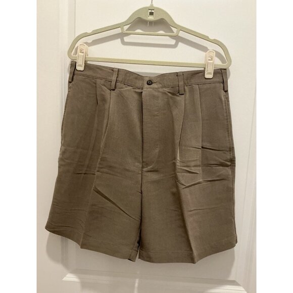 Andrew Fezza Pleated Shorts 36 Tan Rayon Blend NWOT - Picture 1 of 8